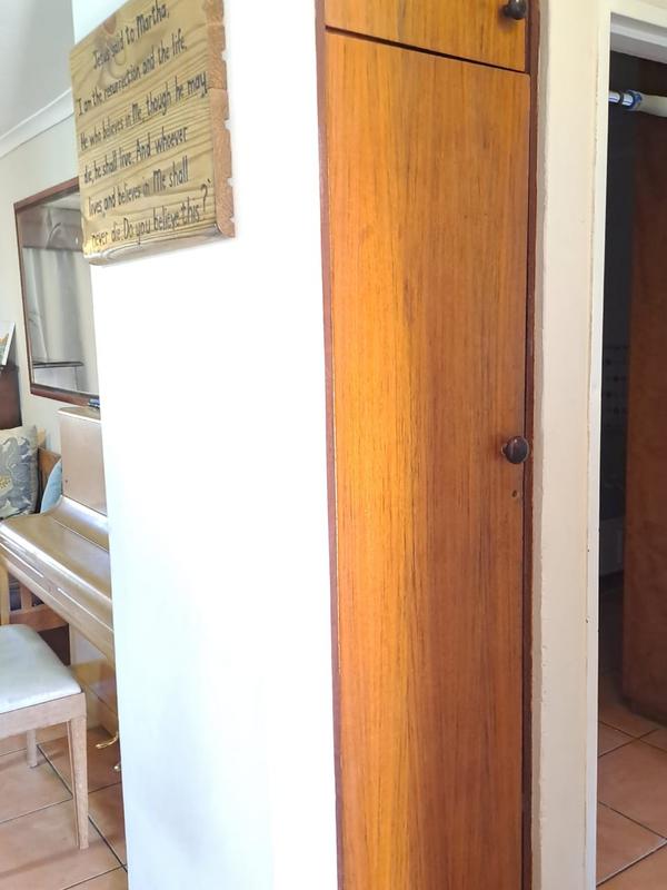To Let 2 Bedroom Property for Rent in Loevenstein Western Cape